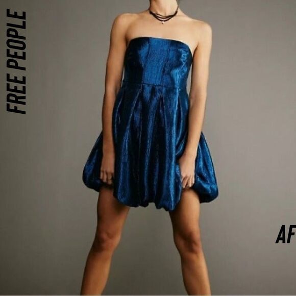 FREE PEOPLE KRISTA STRAPLESS SHIMMERING BLUE SEAS MINI DRESS NWT NEW LARGE - Picture 12 of 14